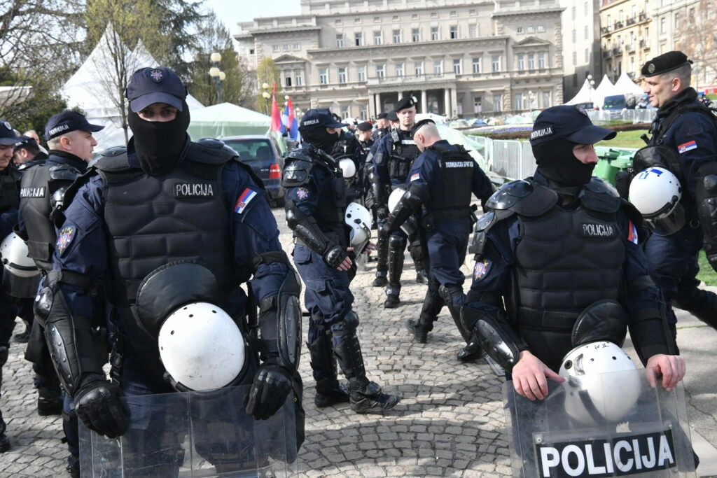 „Pojedine policijske jedinice su odbile da biju građane“: Vuk Cvijić otkriva šta se dešava u MUP-u